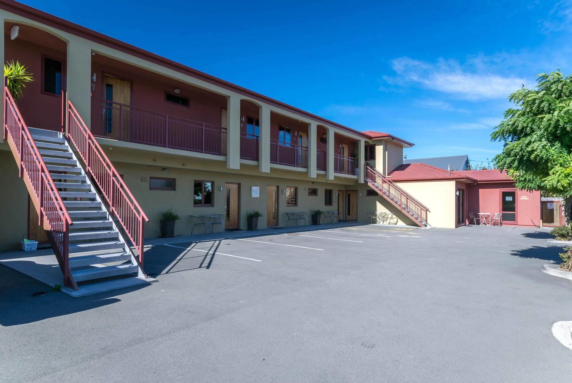 Blenheim Spa Motor Lodge Exterior photo