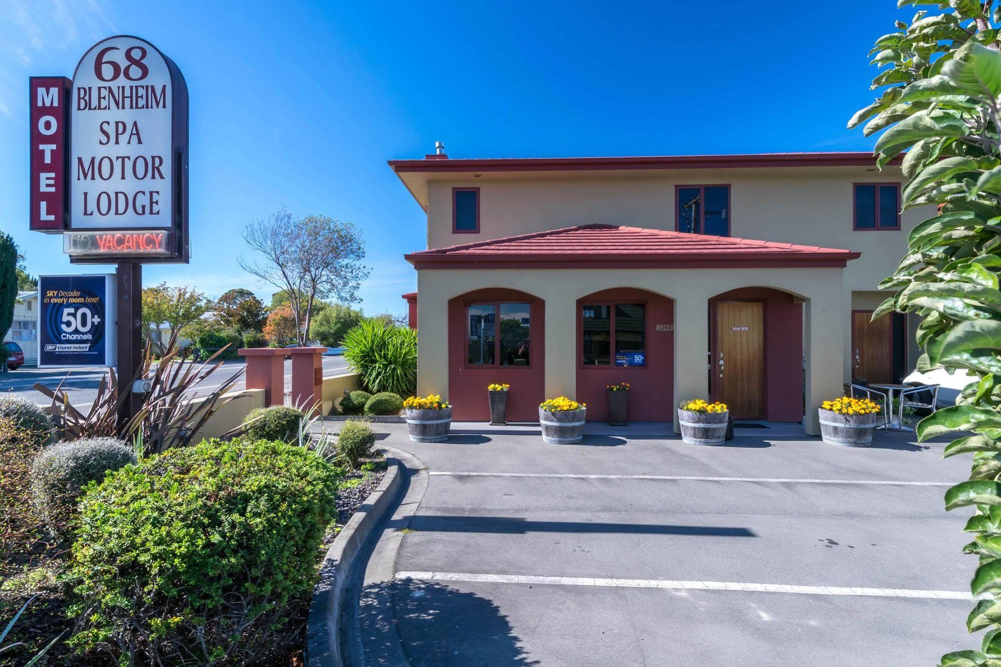 Blenheim Spa Motor Lodge Exterior photo